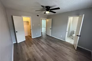 9711 Linkmeadow Ln, Houston, TX 77025 - Photo 4