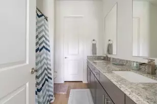 3231 Real St, Houston, TX 77087 - Photo 6