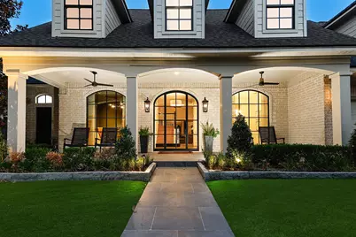 70 N Berryline Circle, The Woodlands, TX 77381 - Photo 2