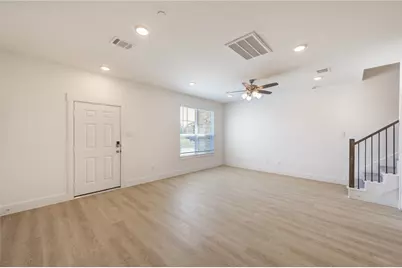 11910 De Carvalho Lane, Houston, TX 77375 - Photo 4