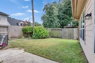 14218 Laurus Estates Ln, Cypress, TX 77429 - Photo 24