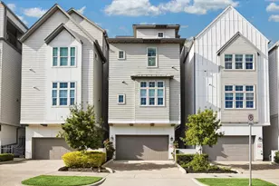 1235 W 15 1/2 St, Houston, TX 77008 - Photo 2