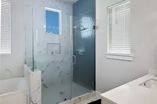 4702 Oats St, Houston, TX 77020 - Photo 18