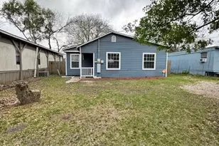 1405 Rice St, Alvin, TX 77511 - Photo 4