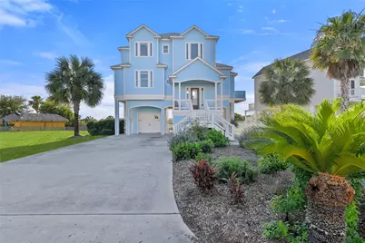 13338 Binnacle Way, Galveston, TX 77554 - Photo 1