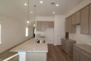 10223 Burton Path, Montgomery, TX 77316 - Photo 2