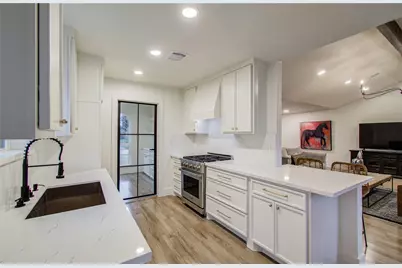 10511 Kirklane Drive, Houston, TX 77089 - Photo 18