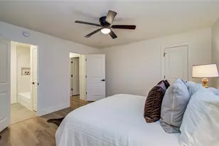 10511 Kirklane Dr, Houston, TX 77089 - Photo 32