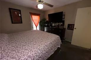 10101 S Gessner Rd, Houston, TX 77071 - Photo 14