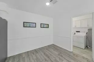 1823 Cherry Bend Dr, Houston, TX 77077 - Photo 22