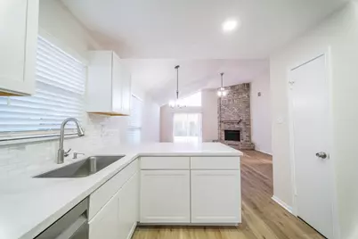 15215 Barbarossa Drive, Houston, TX 77083 - Photo 10