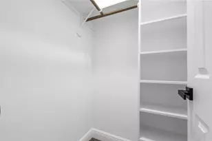 5734 Farwell Dr, Houston, TX 77035 - Photo 24