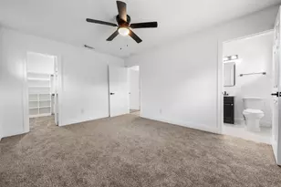 5734 Farwell Dr, Houston, TX 77035 - Photo 14