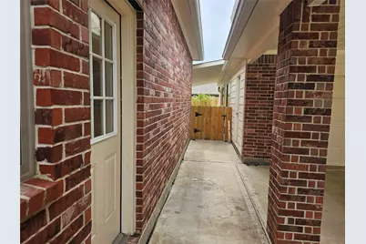 6530 Falcon Ridge, Manvel, TX 77578 - Photo 24