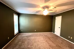214 Charter St, Columbus, TX 78934 - Photo 6