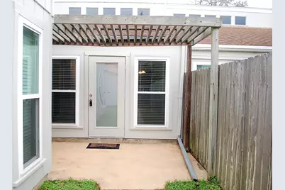 214 Charter Street, Columbus, TX 78934 - Photo 10