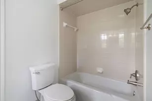 10214 Inwood Dr, Houston, TX 77042 - Photo 26