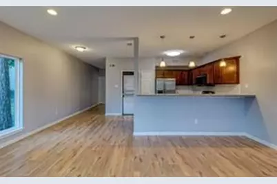 83 S April Point Drive S #83, Conroe, TX 77356 - Photo 16