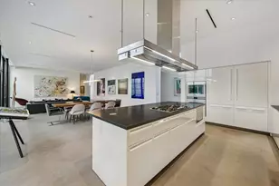 1527 Indiana St, Houston, TX 77006 - Photo 12