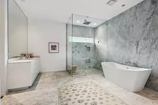 1527 Indiana St, Houston, TX 77006 - Photo 18