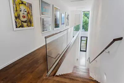 1527 Indiana Street, Houston, TX 77006 - Photo 24