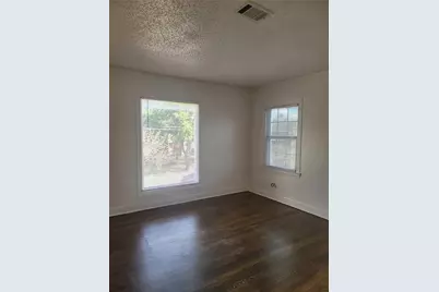 1914 Binz Street #7, Houston, TX 77004 - Photo 4