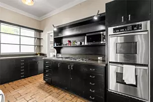 1202 Hawthorne St, Houston, TX 77006 - Photo 8