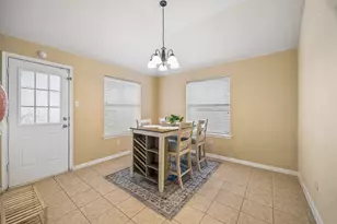 24027 Floragate Dr, Spring, TX 77373 - Photo 10