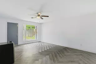 20713 Harvest Hill Ln, Houston, TX 77073 - Photo 8