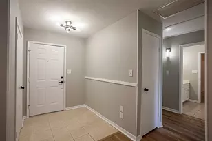 505 S 27th St, Nederland, TX 77627 - Photo 2