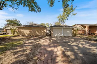 1426 Twining Oaks Lane, Missouri City, TX 77489 - Photo 2