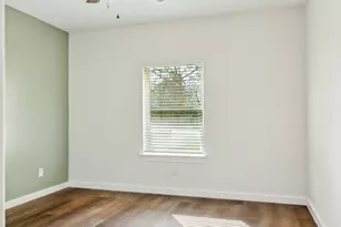 527 Autumn Ln, Livingston, TX 77351 - Photo 24