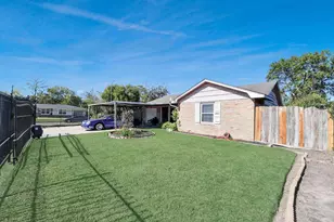 5503 Ricky St, Houston, TX 77033 - Photo 4