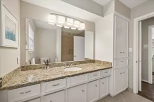 11007 Ella Lee Ln, Houston, TX 77042 - Photo 22