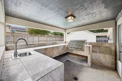 11007 Ella Lee Lane, Houston, TX 77042 - Photo 28
