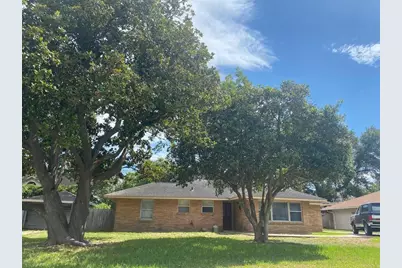 8913 Bace Drive, Houston, TX 77055 - Photo 2