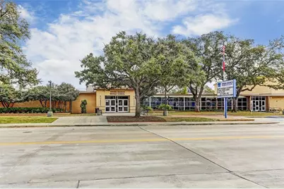 8913 Bace Drive, Houston, TX 77055 - Photo 6