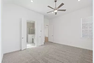 12219 Denham Drive, Mont Belvieu, TX 77423 - Photo 14