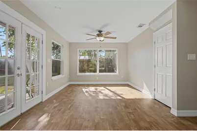241 S Masonic Street, Bellville, TX 77418 - Photo 24