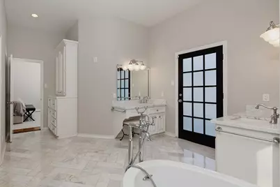 26 N Highland Court, The Woodlands, TX 77381 - Photo 16