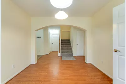 17143 Summer Hollow Drive, Sugar Land, TX 77498 - Photo 8