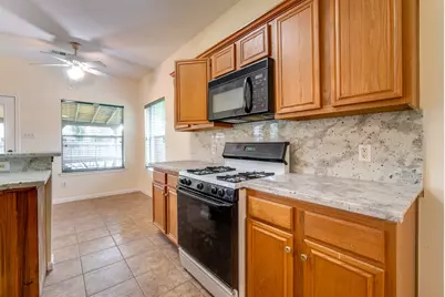 17143 Summer Hollow Drive, Sugar Land, TX 77498 - Photo 10