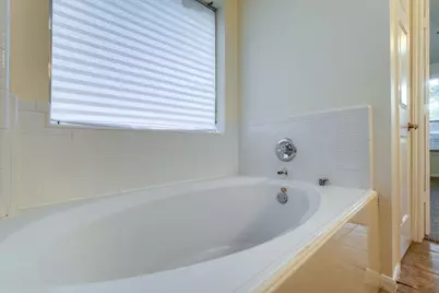 17143 Summer Hollow Drive, Sugar Land, TX 77498 - Photo 18