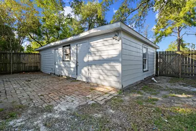 1402 4th Avenue N, Texas City, TX 77590 - Photo 40