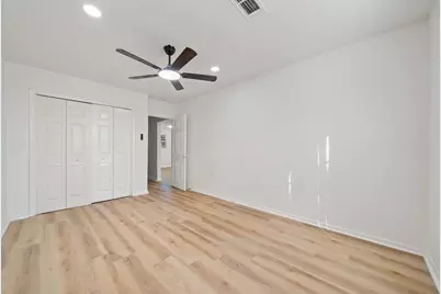 1402 4th Avenue N, Texas City, TX 77590 - Photo 20