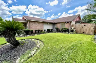 3111 Windy Royal Dr, Houston, TX 77045 - Photo 18