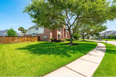 2579 Costa Mesa Circle, League City, TX 77573 - Photo 4