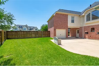 2579 Costa Mesa Circle, League City, TX 77573 - Photo 6
