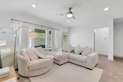 10647 Cascade Creek Drive, Rosharon, TX 77583 - Photo 10