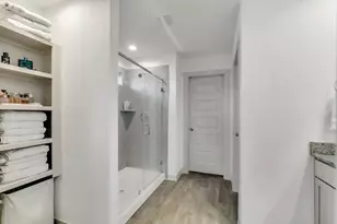 10647 Cascade Crk Dr, Rosharon, TX 77583 - Photo 14